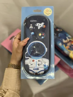 جامدادی فضانورد