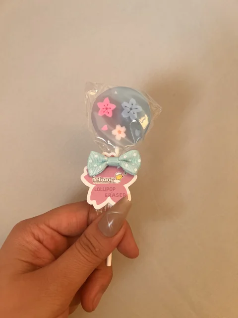 پاکن آبنباتی