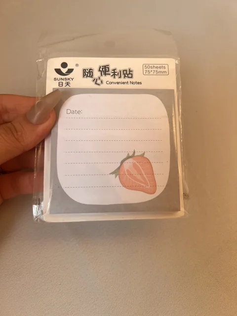 یادداشت چسبی توت فرنگی