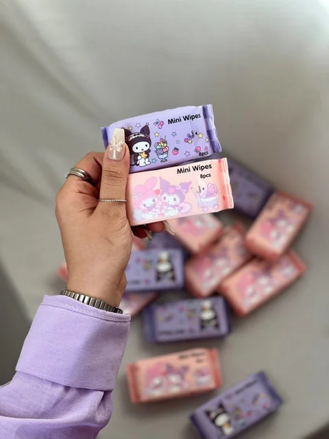 دستمال مرطوب